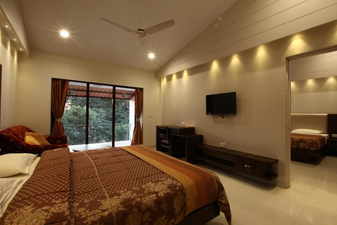 Usha Ascot Hotel Matheran Exterior foto