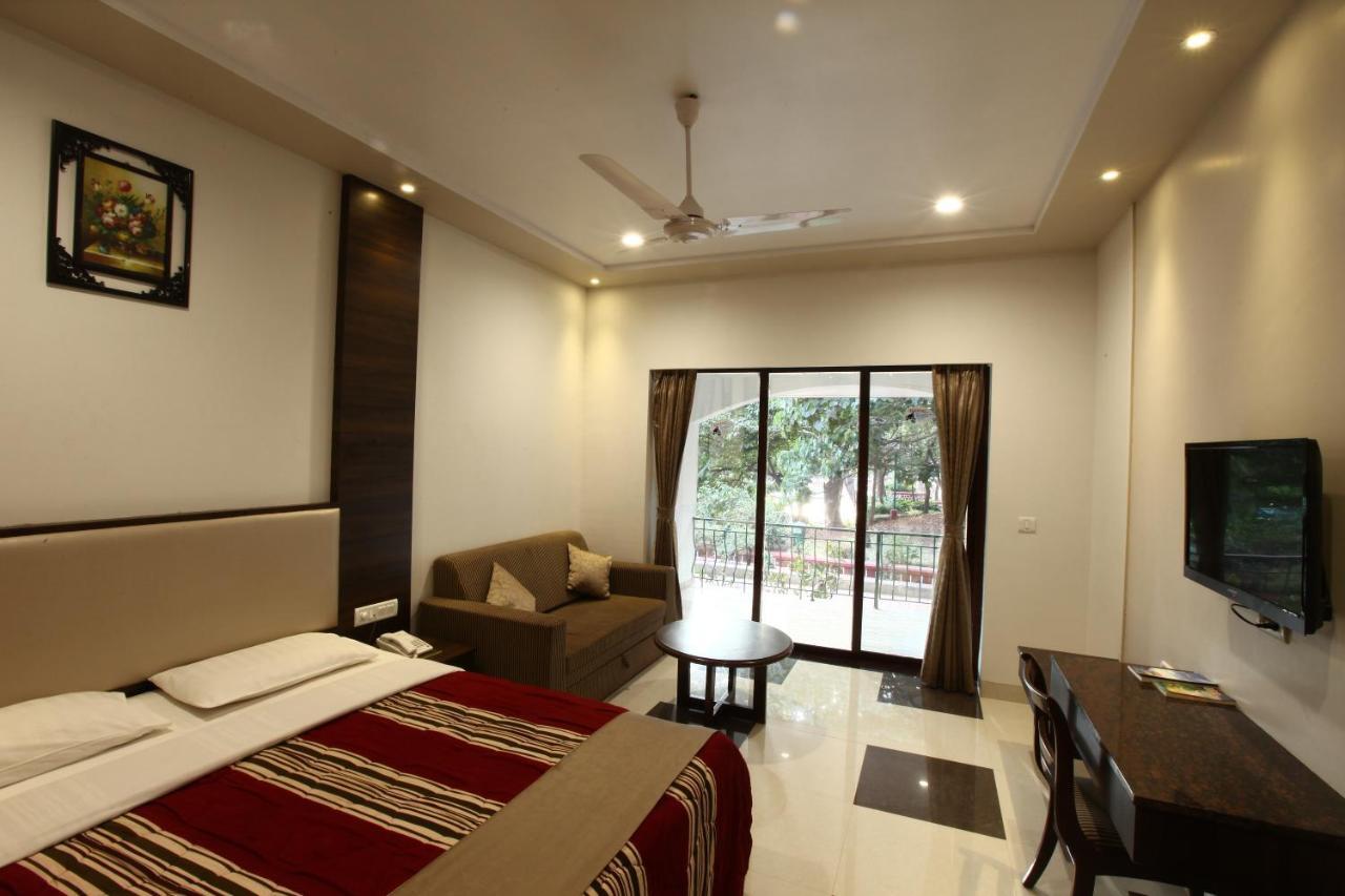Usha Ascot Hotel Matheran Exterior foto